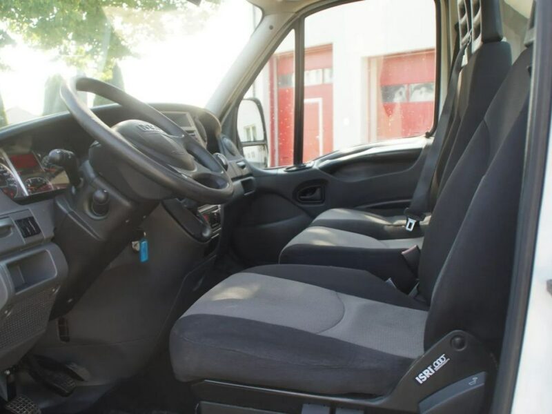 Iveco Daily 35C15 Daily 35C15 * MOŻLIWY MONTAŻ WYWROTKI Na miejscu * SUPER STAN Ciągnik
