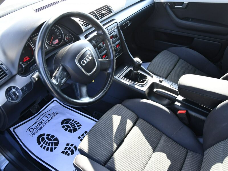 Audi A4 2,0b DUDKI11 Navigacja,Hak,Manual.Klimatronic,Tempomat.GWARANCJA B7 (2004-2007)