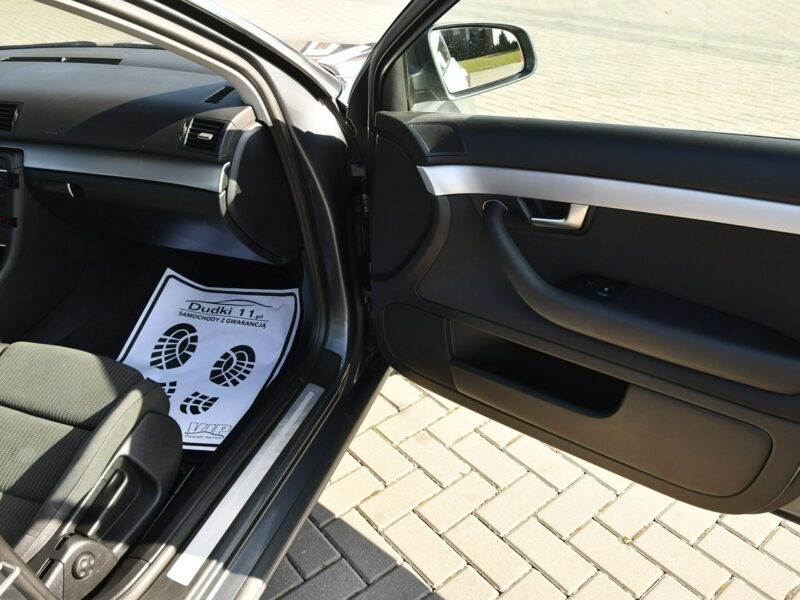 Audi A4 2,0b DUDKI11 Navigacja,Hak,Manual.Klimatronic,Tempomat.GWARANCJA B7 (2004-2007)
