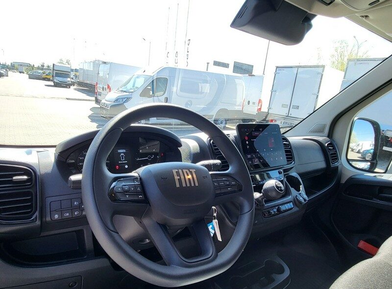 Fiat Ducato L4H2 Brygada 7-os. Kamera Drzwi 270. Pakiet Techno 1849 zł od ręki !