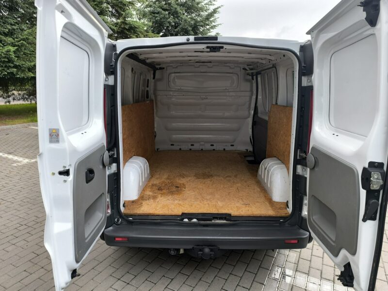 Nissan Primastar 2.0 dCi 115KM Trafic Vivaro