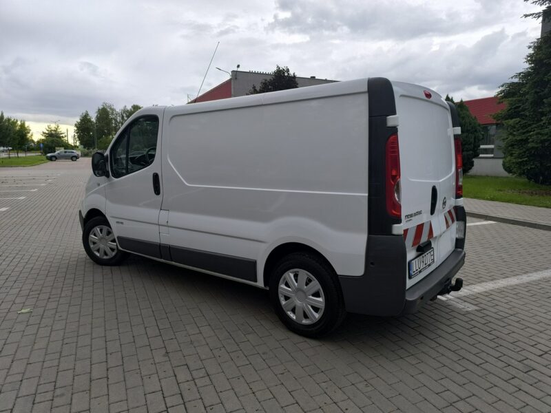 Nissan Primastar 2.0 dCi 115KM Trafic Vivaro