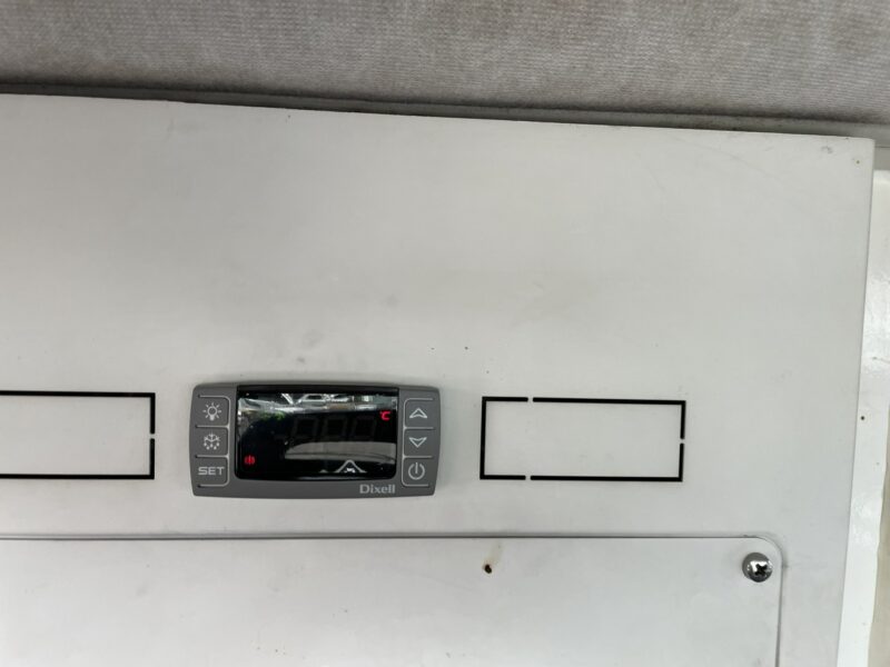 Fiat Ducato Autosklep wędlin Ryb Gastronomiczny Food Truck Foodtruck Sklep 2006