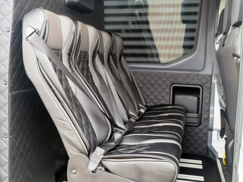 Iveco Daily 35S18A8H V 7-osob. Brygada L4H2 16m3 176KM Od ręki ! Pakiet Comfort Style 2611 zł