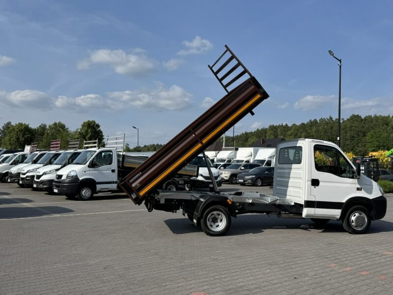 Iveco Daily 50C18 V 3.0 Wywrotka 3-stronna do 3.5 tony (70C18, 35C18) Kat B. Super Stan !