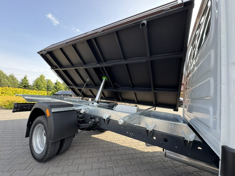Iveco Daily 50C18 V 3.0 Wywrotka 3-stronna do 3.5 tony (70C18, 35C18) Kat B. Super Stan !