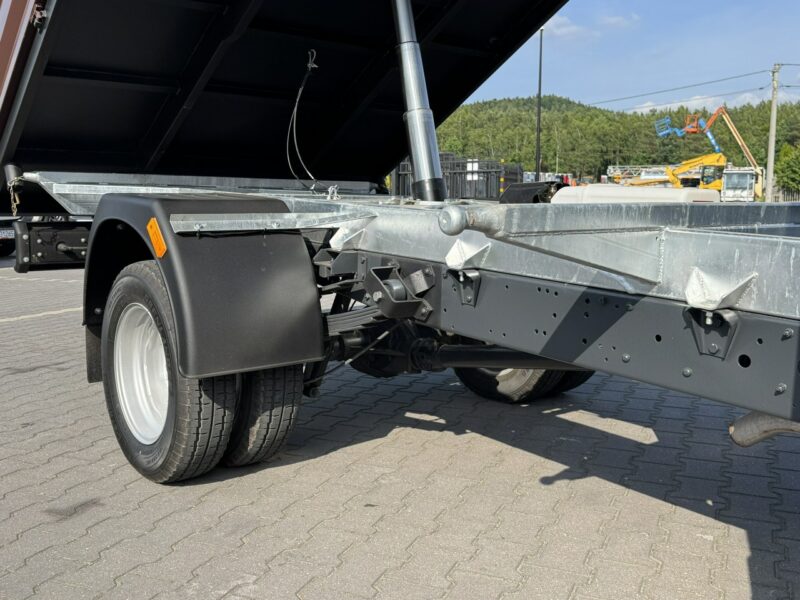 Iveco Daily 50C18 V 3.0 Wywrotka 3-stronna do 3.5 tony (70C18, 35C18) Kat B. Super Stan !