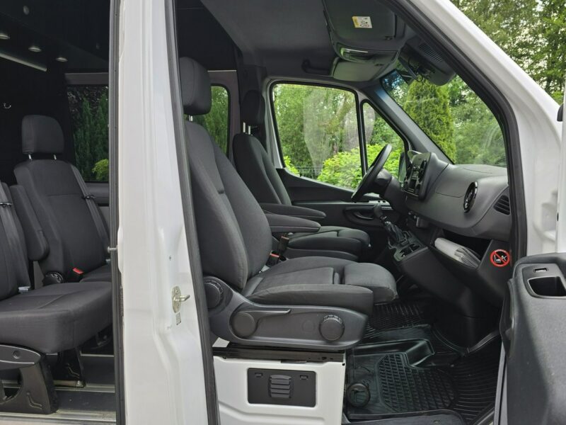 Mercedes Sprinter 319 CDi 3.0 CDi 190KM / Salon PL I-właściciel / 3,5T na haku WARSZTAT