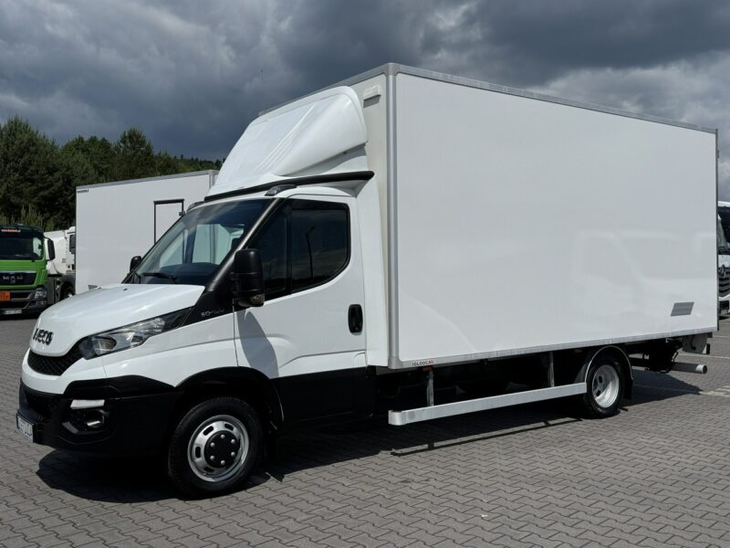 Iveco Daily 50C15 V Izoterma 10-Palet + Winda Drzwi Boczne Zabudowa Iglocar