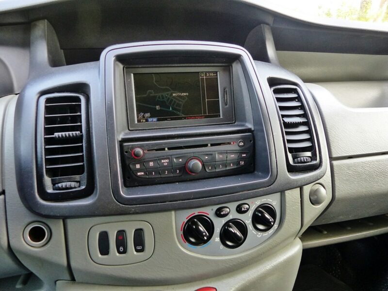 Renault Trafic 2.0 CDTI*L1H1*Klima*Alu*Elektryka*Nawigacja*Super Stan*Vivaro*ZOBACZ!!