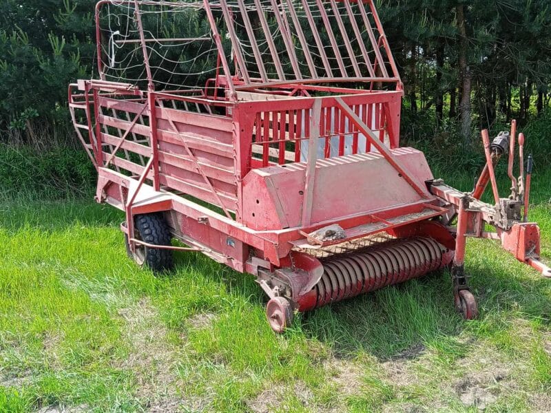 Przyczepa samozbierająca Pottinger lw13