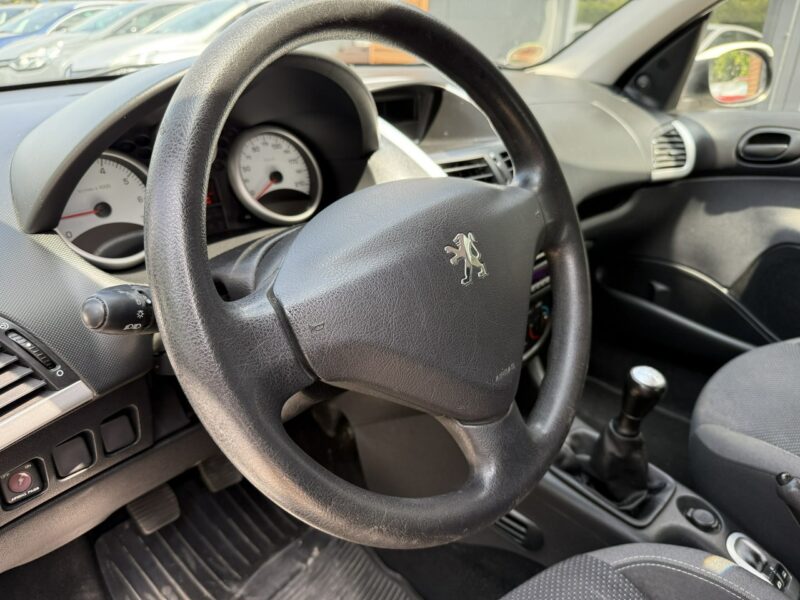 Peugeot 206+ 1.1*60*PS*EL.SZYBY*Zarejestrowany*bez*Wkładu*Bez*Rdzy