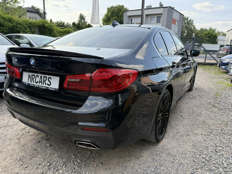 BMW 520 M*PAKIET*2.0*190*PS*X*DRIVE*Full*Led*Salon*Polska*Kamera*Hak*Alu*19* G30/G31 (2017-2023)