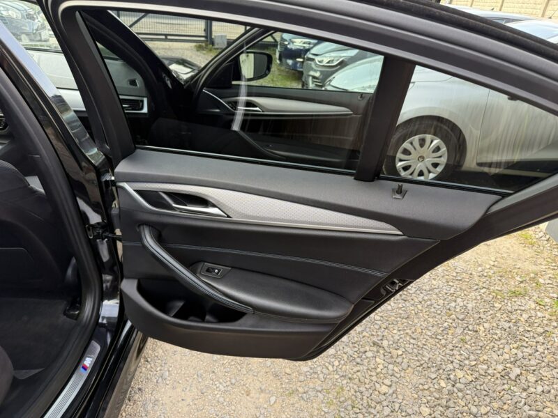 BMW 520 M*PAKIET*2.0*190*PS*X*DRIVE*Full*Led*Salon*Polska*Kamera*Hak*Alu*19* G30/G31 (2017-2023)