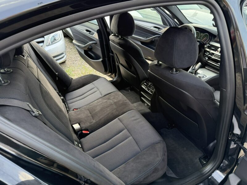 BMW 520 M*PAKIET*2.0*190*PS*X*DRIVE*Full*Led*Salon*Polska*Kamera*Hak*Alu*19* G30/G31 (2017-2023)