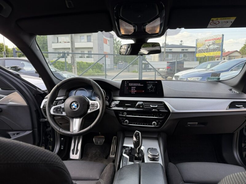 BMW 520 M*PAKIET*2.0*190*PS*X*DRIVE*Full*Led*Salon*Polska*Kamera*Hak*Alu*19* G30/G31 (2017-2023)