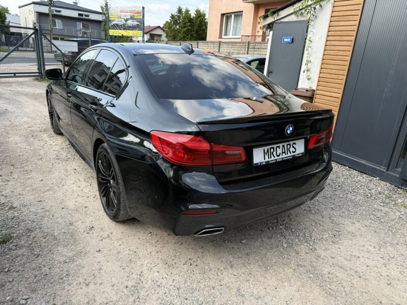 BMW 520 M*PAKIET*2.0*190*PS*X*DRIVE*Full*Led*Salon*Polska*Kamera*Hak*Alu*19* G30/G31 (2017-2023)