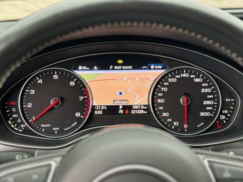 Audi A6 1.8 Avant Sport S-tronic S-line Europa C7 (2011-)