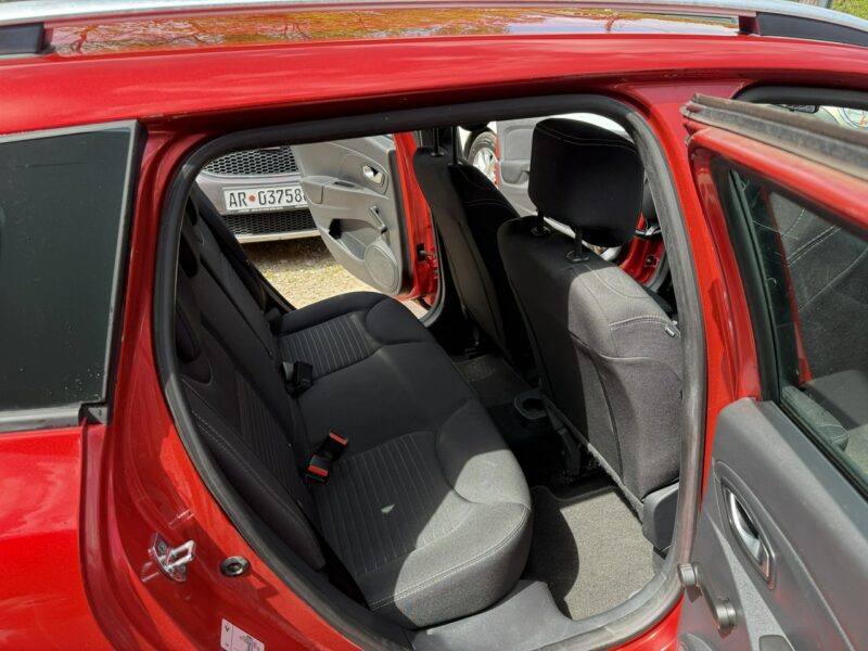 Renault Clio 1.2*16v*Klima*ALU*serwis*Nawigacja*PDC*129tkm*Grantour*Relingi*Niemc IV (2012-)