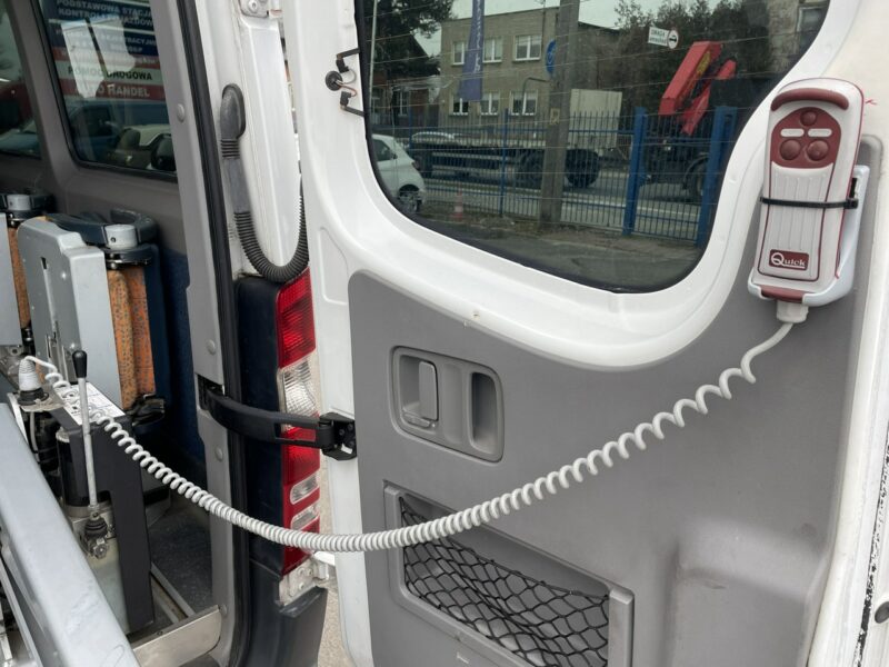 Mercedes Sprinter Sprinter Maxi przewozu niepełnosprawnych Rampa inwalida Flex 3-wózki III (2006-)
