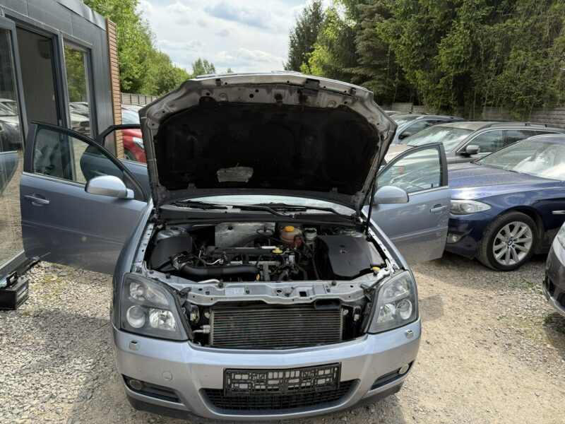 Opel Vectra GTS*2.2i*147*KM*KLIMATRONIK*niemcy*opłacony*stan*BDB*zwykły*pod*GAZ C (2002-2008)