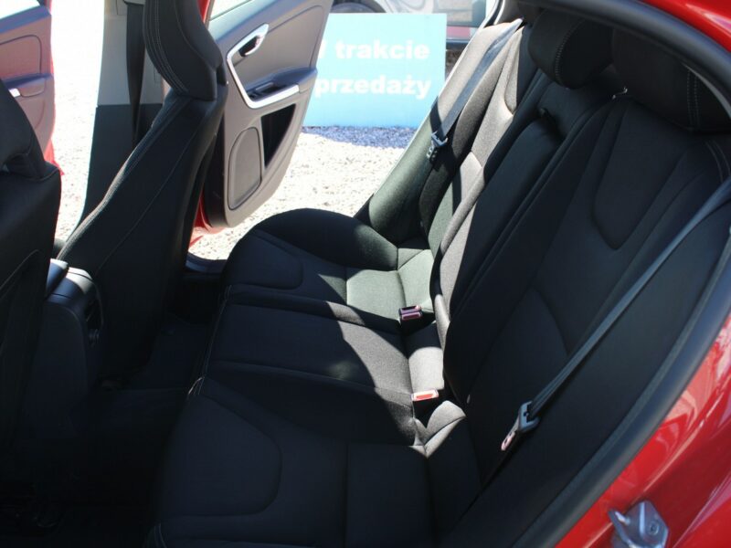 Volvo S60 F-Vat,Gwarancja,Salon Polska,I-właściciel,ALU,Tempomat,Czujniki Parkow II (2010-)