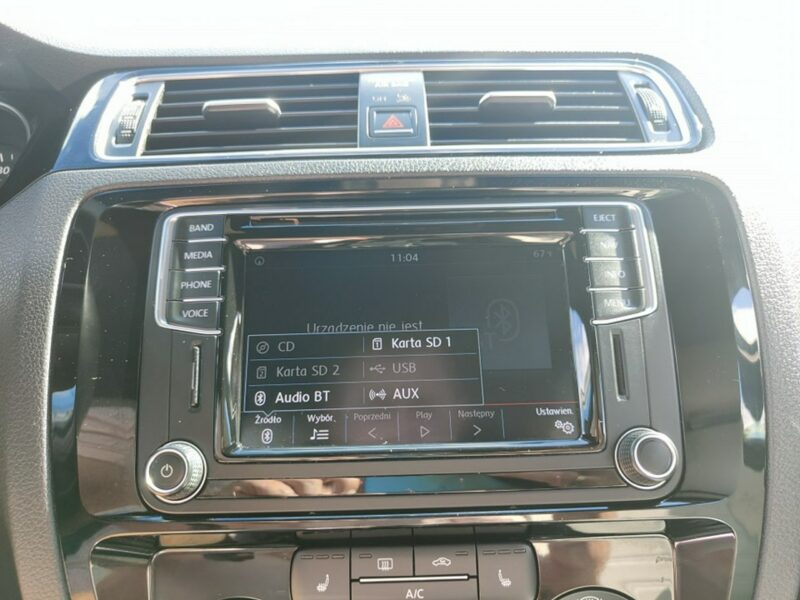 Volkswagen Jetta 1.8 TFSI 170 KM, Automat, Skóra, Nawigacja, Bluetooth, Kamera, Alu,USB A6 (2010-)