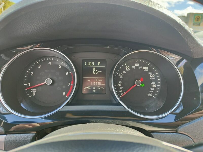 Volkswagen Jetta 1.8 TFSI 170 KM, Automat, Skóra, Nawigacja, Bluetooth, Kamera, Alu,USB A6 (2010-)