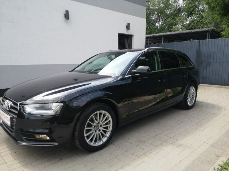 Audi A4 2.0 TDI 143KM Navigacja DSG 7 bieg Bi-XENON Lift Gwarancja B8 (2007-2015)