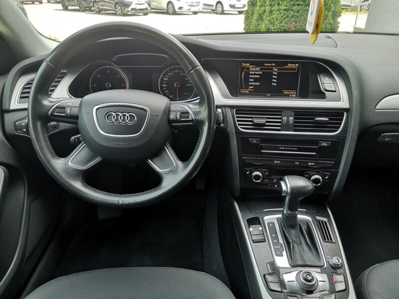 Audi A4 2.0 TDI 143KM Navigacja DSG 7 bieg Bi-XENON Lift Gwarancja B8 (2007-2015)