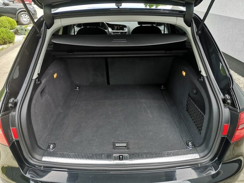 Audi A4 2.0 TDI 143KM Navigacja DSG 7 bieg Bi-XENON Lift Gwarancja B8 (2007-2015)