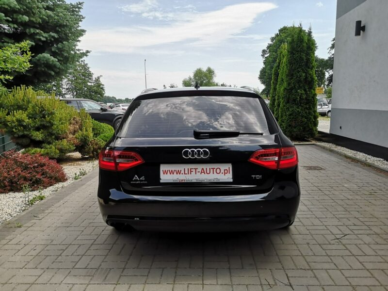 Audi A4 2.0 TDI 143KM Navigacja DSG 7 bieg Bi-XENON Lift Gwarancja B8 (2007-2015)