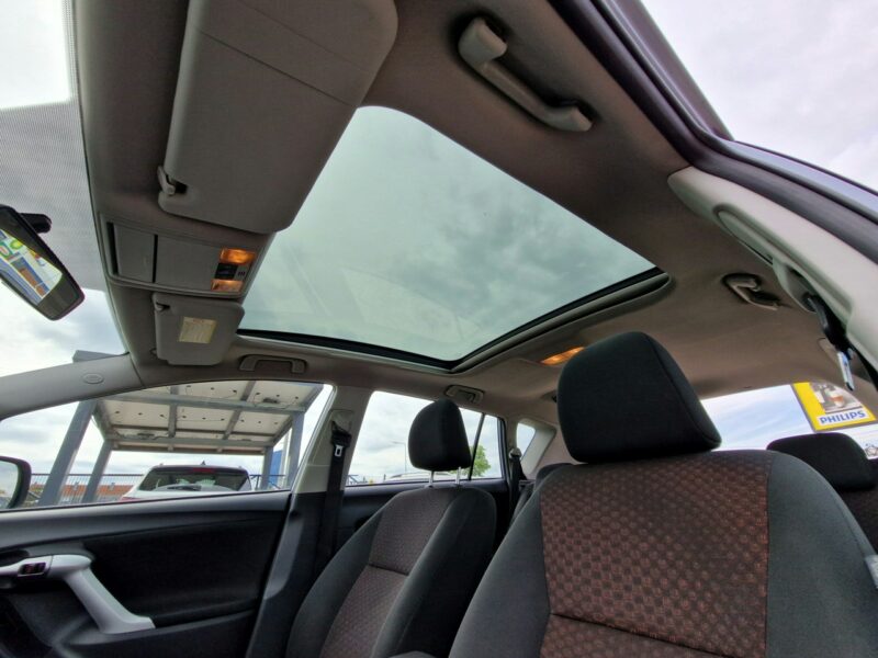 Toyota Verso *Zarejestrowany w Polsce*Panorama*Roczna Gwarancja Techniczna*
