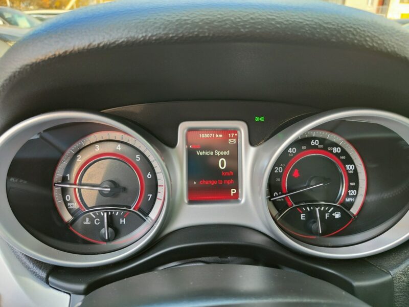 Dodge Journey 2.4 Benzyna 190 KM, Bluetooth, Kamera Cofania, Tempomat, 7-osób, Alu
