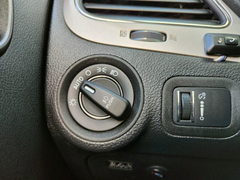 Dodge Journey 2.4 Benzyna 190 KM, Bluetooth, Kamera Cofania, Tempomat, 7-osób, Alu