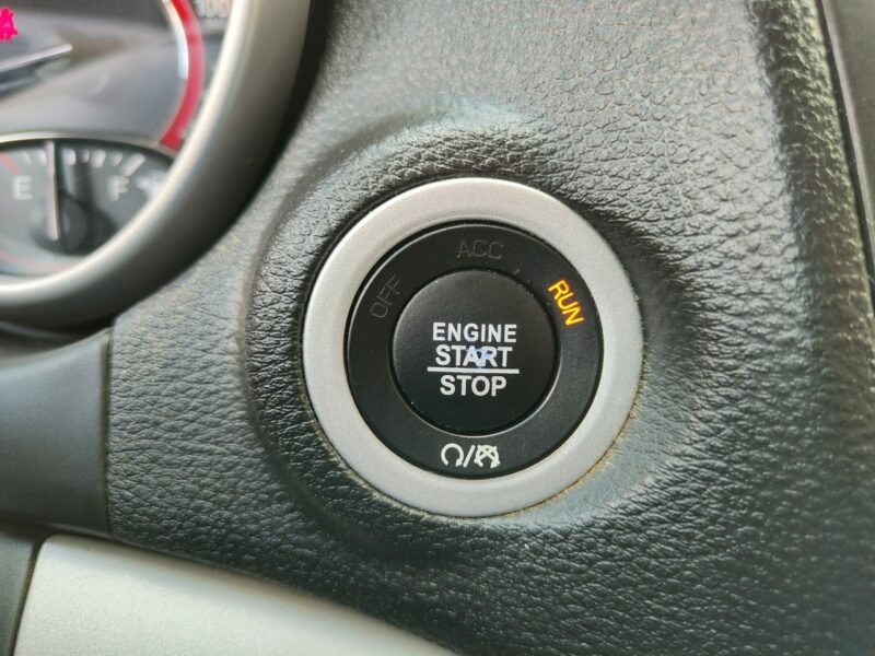 Dodge Journey 2.4 Benzyna 190 KM, Bluetooth, Kamera Cofania, Tempomat, 7-osób, Alu