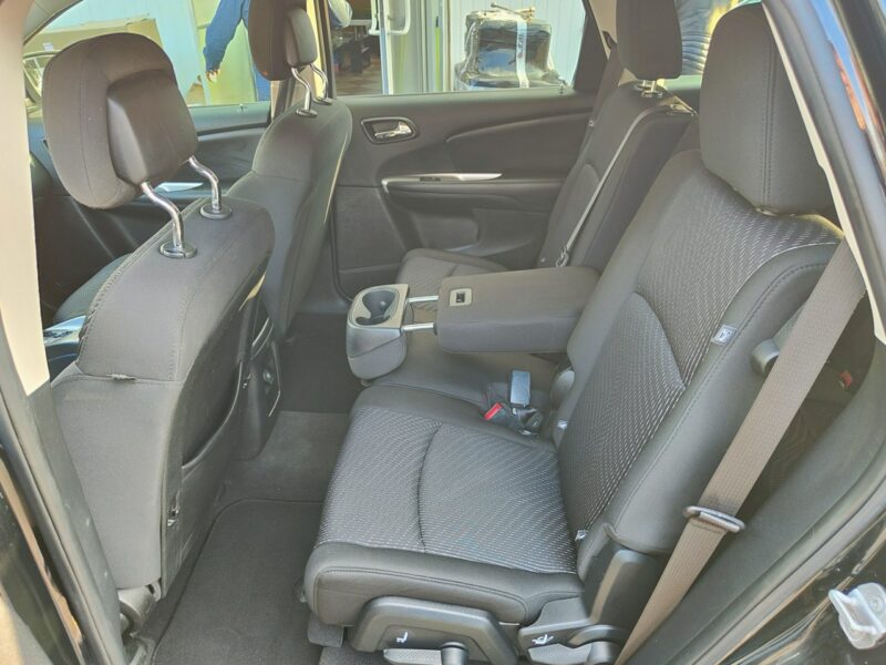 Dodge Journey 2.4 Benzyna 190 KM, Bluetooth, Kamera Cofania, Tempomat, 7-osób, Alu