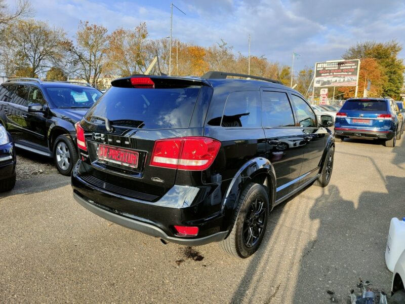 Dodge Journey 2.4 Benzyna 190 KM, Bluetooth, Kamera Cofania, Tempomat, 7-osób, Alu