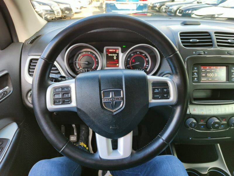 Dodge Journey 2.4 Benzyna 190 KM, Bluetooth, Kamera Cofania, Tempomat, 7-osób, Alu