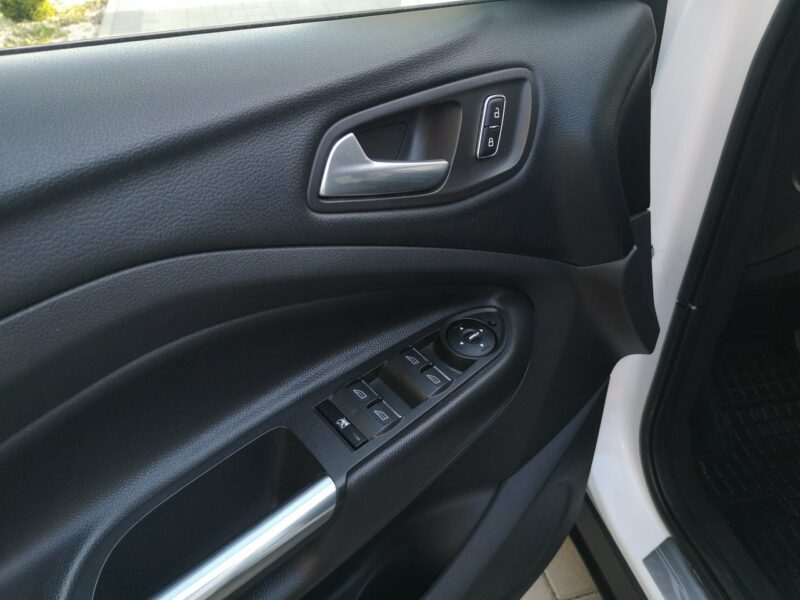 Ford Kuga 2.0 TDCI 163 KM Titanium Automat Navi Xenon Klimatr ALU 4 x4 Gwarancja II (2012-)