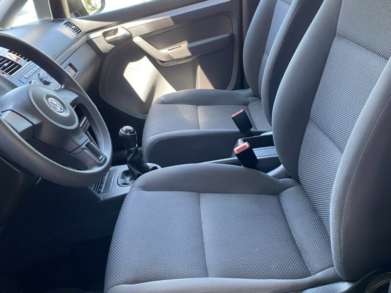 Volkswagen Touran 7 osób, Podgrzewane fotele,Klima,Gwarancja II (2010-2015)