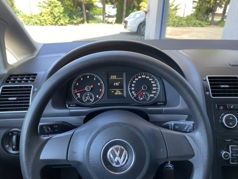Volkswagen Touran 7 osób, Podgrzewane fotele,Klima,Gwarancja II (2010-2015)
