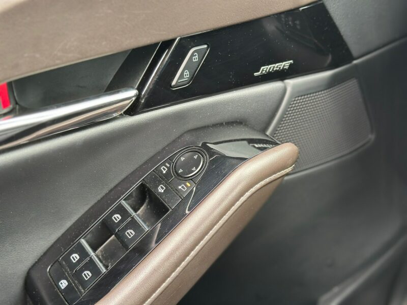 Mazda CX-30 2.0 Skyactive-X BOSE Luxury Faktura VAT 23%