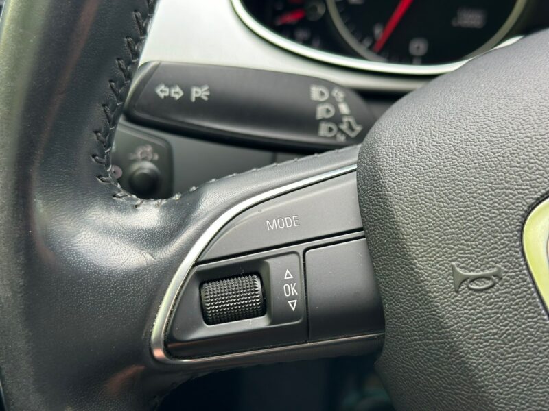 Audi A4 1.8 Sport S-line Europa B8 (2007-2015)