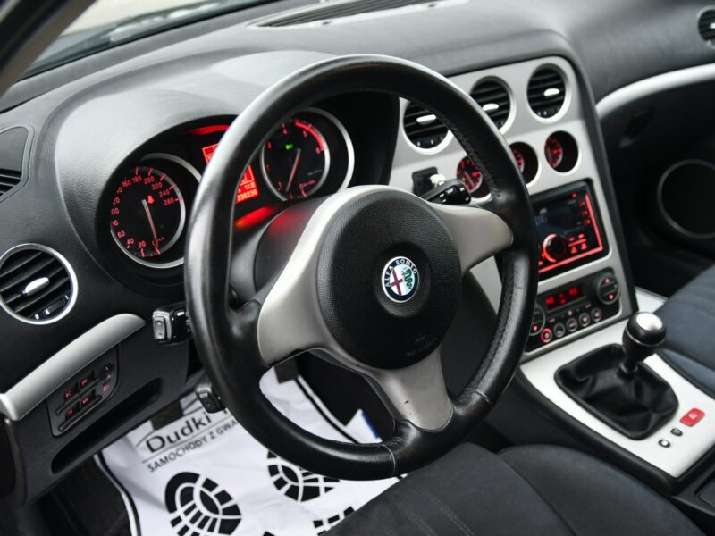 Alfa Romeo 159 1,9JTD DUDKI11 Serwis,Parktronic,Tempomat,kredyt,GWARANCJA I (2005-2011)