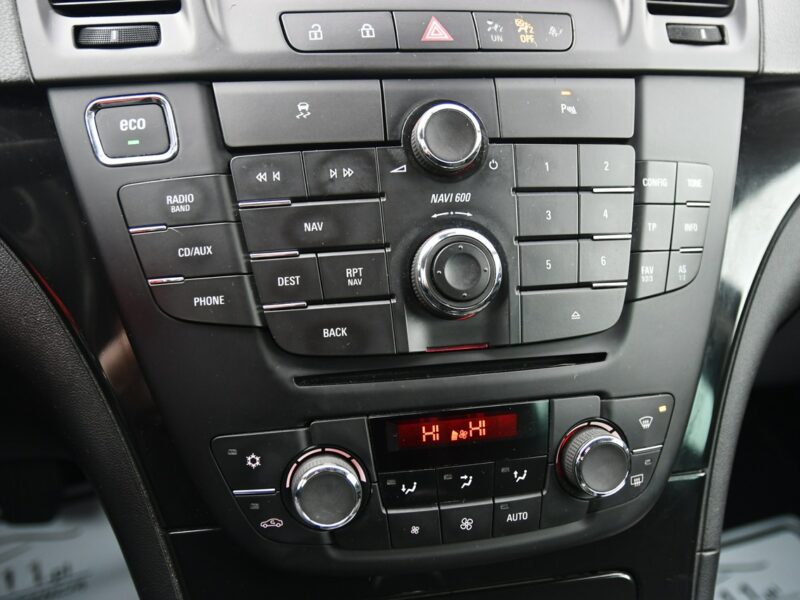 Opel Insignia 2,0d DUDKI11 Navi,Pół-Skóry,Serwis,Klimatronic,kredyt.GWARANCJA A (2008-2017)