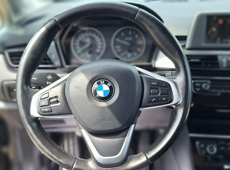 BMW 216 ledy mały przebieg F45