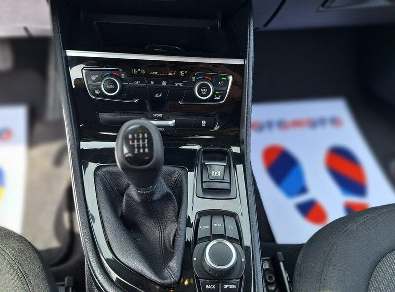 BMW 216 ledy mały przebieg F45
