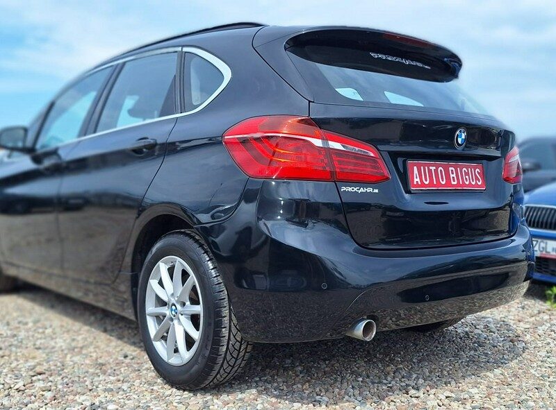 BMW 216 ledy mały przebieg F45