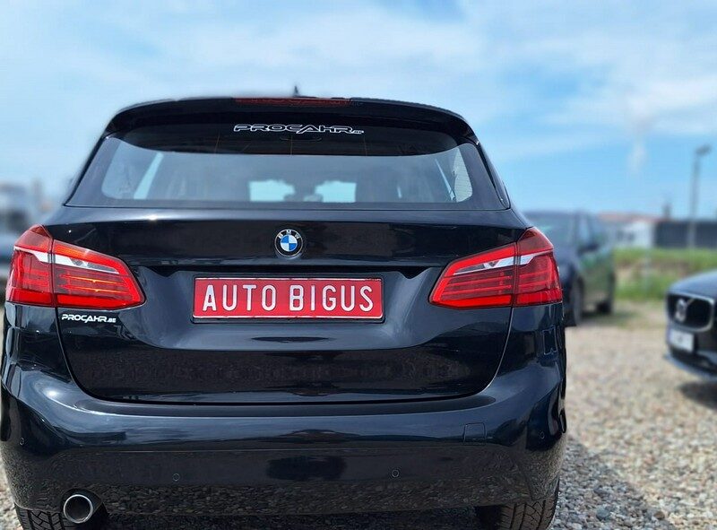 BMW 216 ledy mały przebieg F45